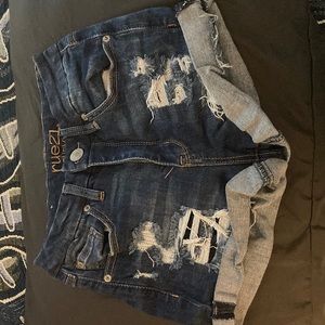 Jean shorts never used didn’t fit. Women’s size 4